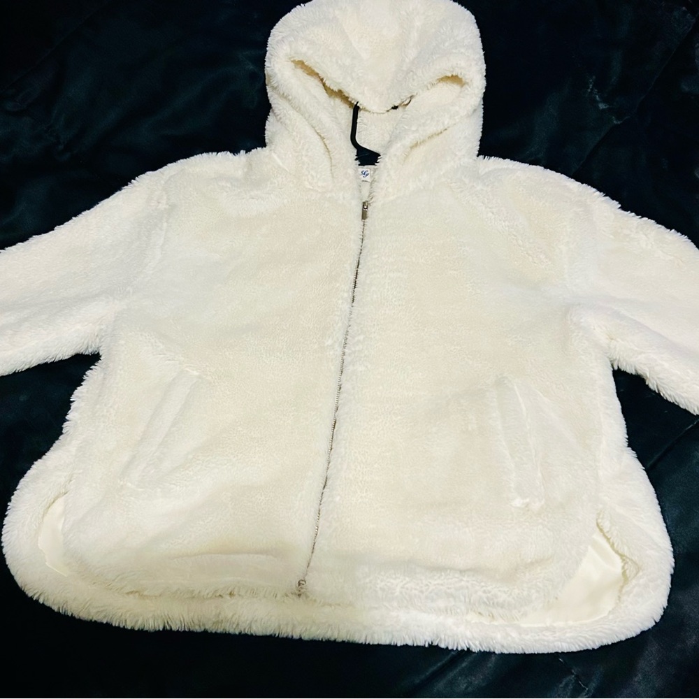 Luxury Faux Fur Zip-Up Coat
